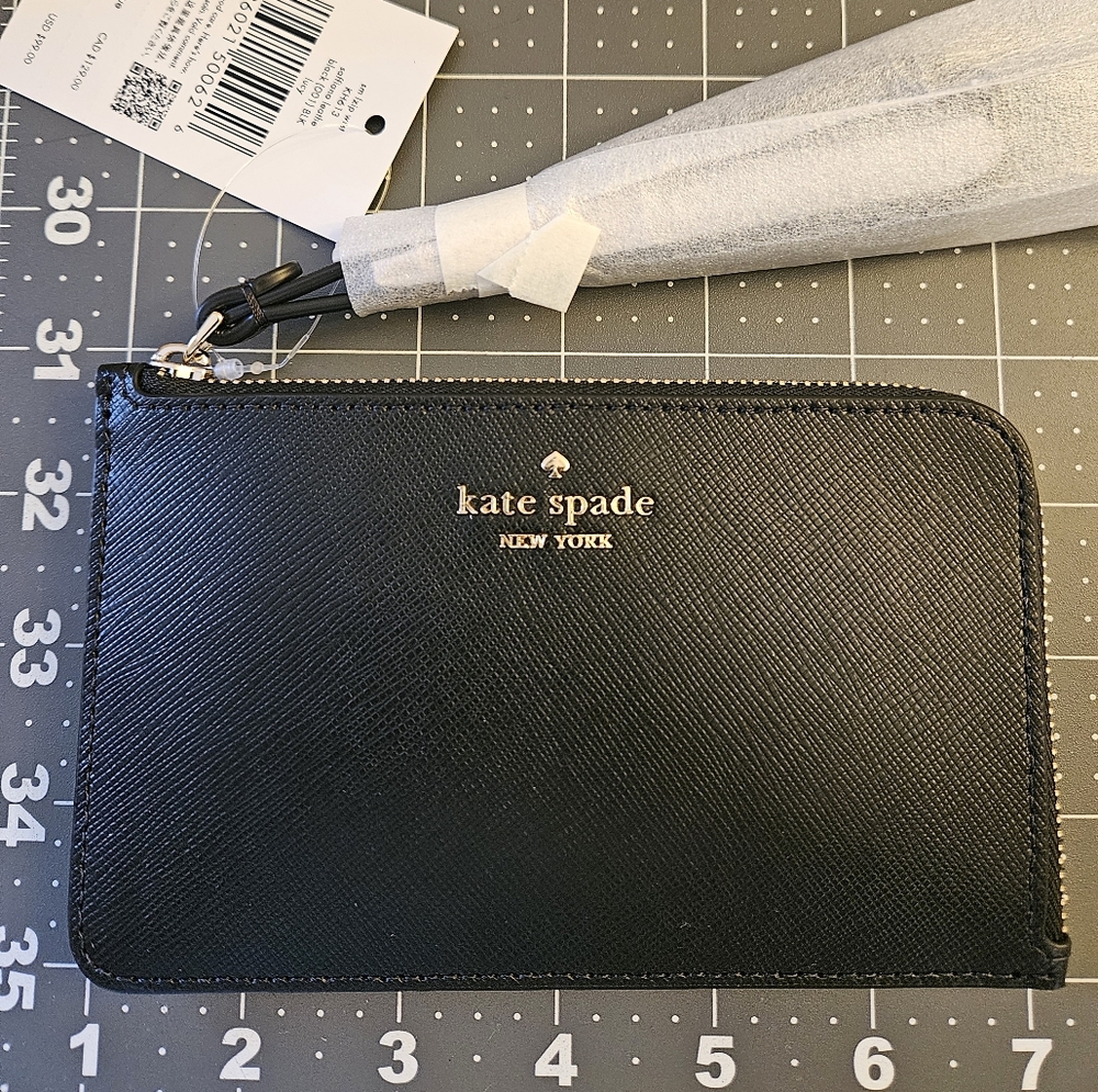 Kate spade wristlet - Picture 2 of 4